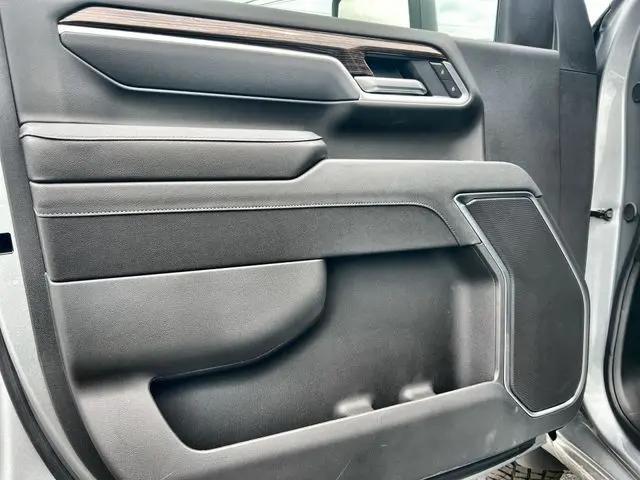 2026 GMC Sierra 2500HD Crew Cab, Standard Bed, SLE, 4WD