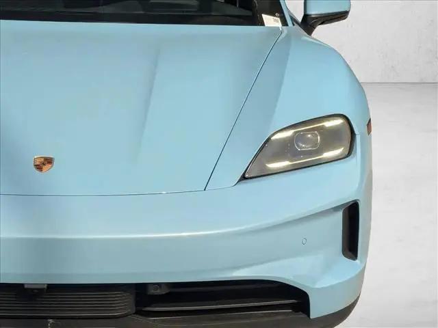 2025 Porsche Taycan Taycan