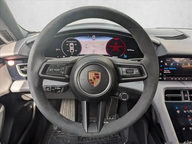 2025 Porsche Taycan Taycan