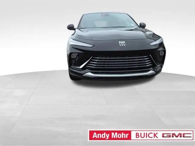 2026 Buick NV Preferred FWD