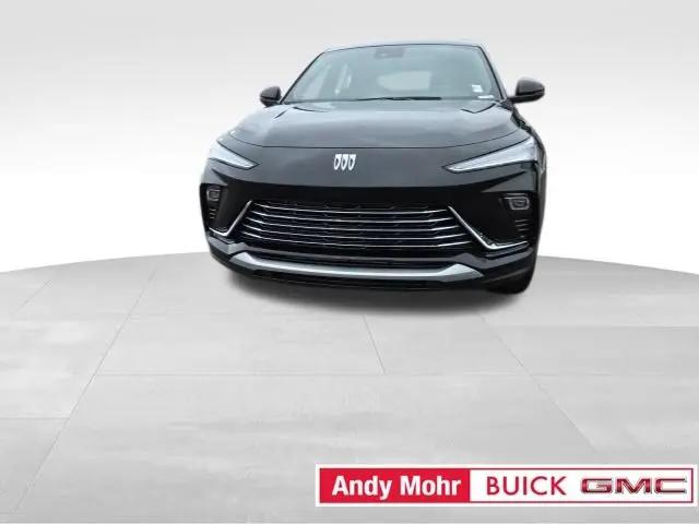 2026 Buick NV Preferred FWD