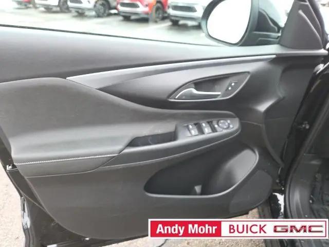 2026 Buick NV Preferred FWD