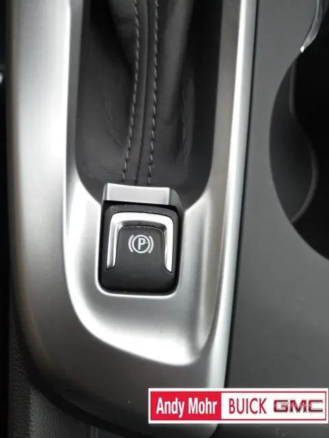 2026 Buick NV Preferred FWD