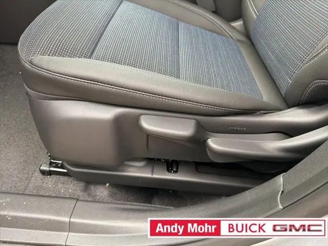 2026 Buick NV Preferred FWD