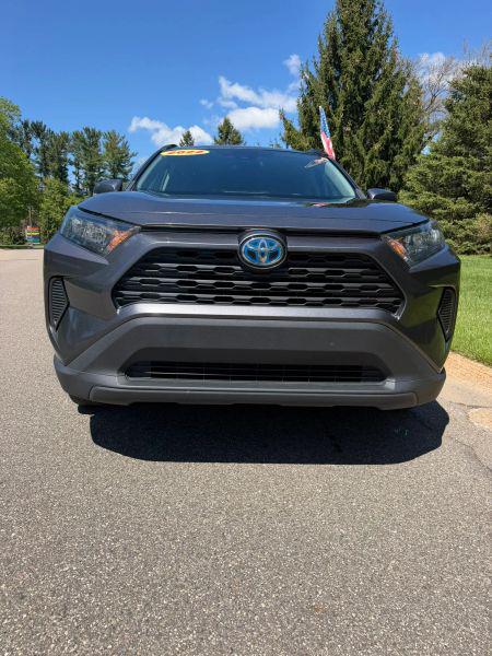2022 Toyota RAV4 Hybrid LE