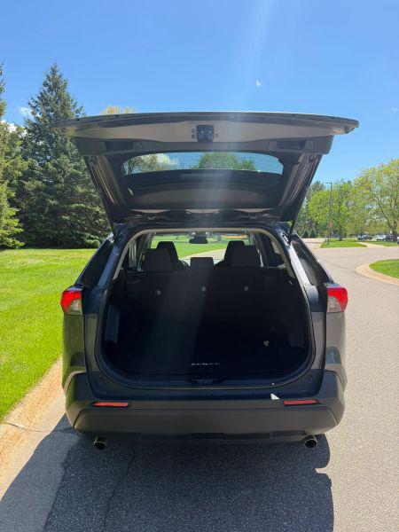 2022 Toyota RAV4 Hybrid LE