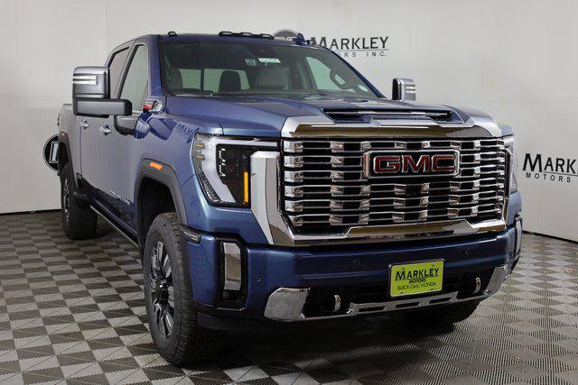 2026 GMC Sierra 2500HD Crew Cab, Standard Bed, Denali, 4WD