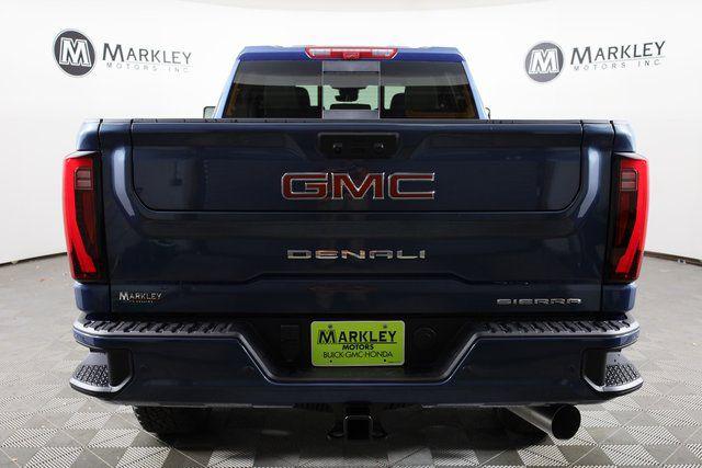 2026 GMC Sierra 2500HD Crew Cab, Standard Bed, Denali, 4WD
