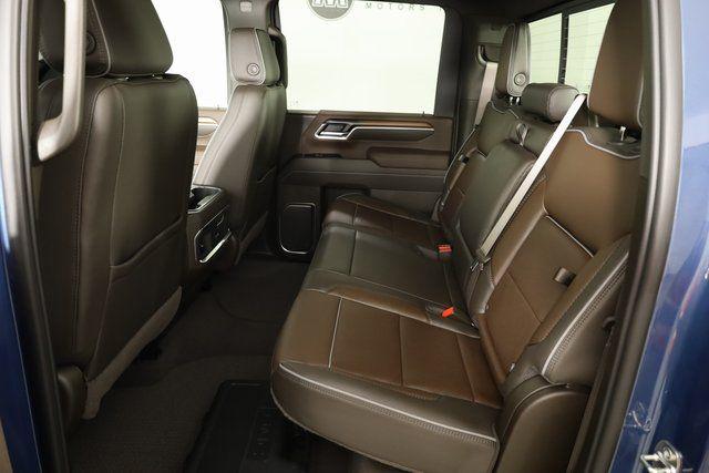 2026 GMC Sierra 2500HD Crew Cab, Standard Bed, Denali, 4WD