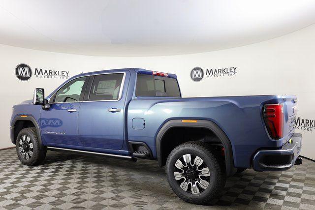 2026 GMC Sierra 2500HD Crew Cab, Standard Bed, Denali, 4WD