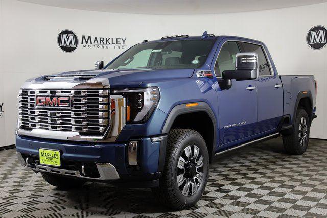 2026 GMC Sierra 2500HD Crew Cab, Standard Bed, Denali, 4WD