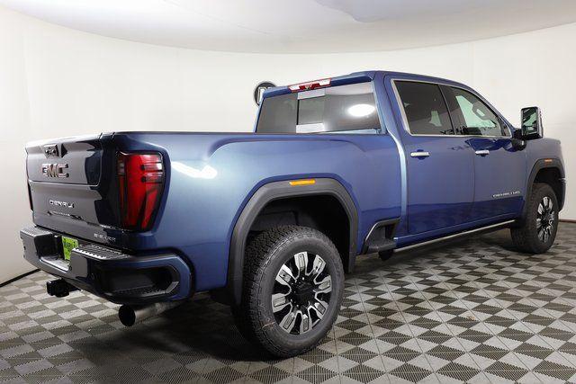 2026 GMC Sierra 2500HD Crew Cab, Standard Bed, Denali, 4WD