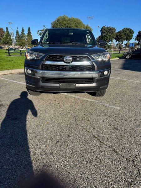 2014 Toyota 4Runner SR5