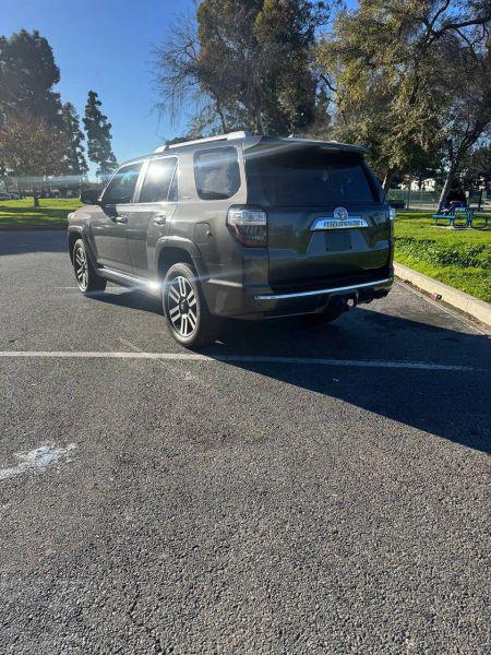 2014 Toyota 4Runner SR5
