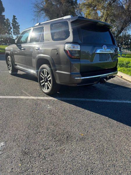 2014 Toyota 4Runner SR5
