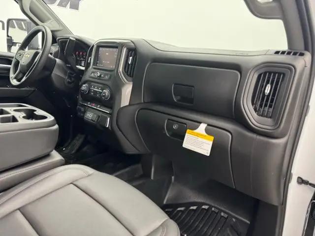 2026 Chevrolet Silverado 2500HD Double Cab, Long Bed, WT, RWD