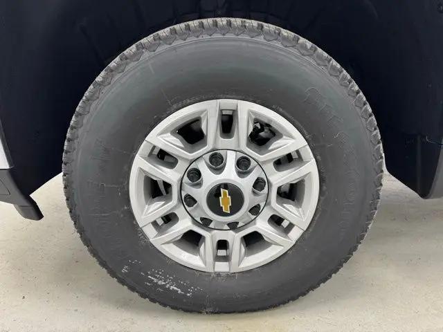 2026 Chevrolet Silverado 2500HD Double Cab, Long Bed, WT, RWD