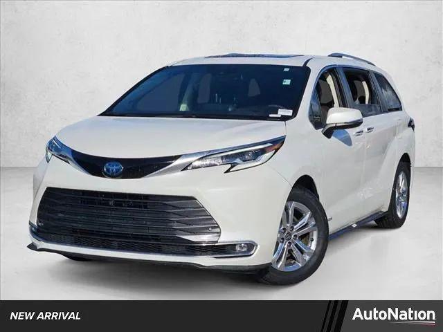2021 Toyota Sienna Platinum for sale in Pinellas Park, FL