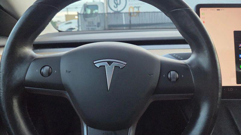2022 Tesla Model 3 Rear-Wheel Drive