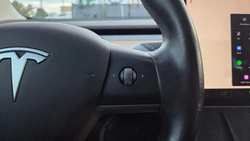 2022 Tesla Model 3 Rear-Wheel Drive