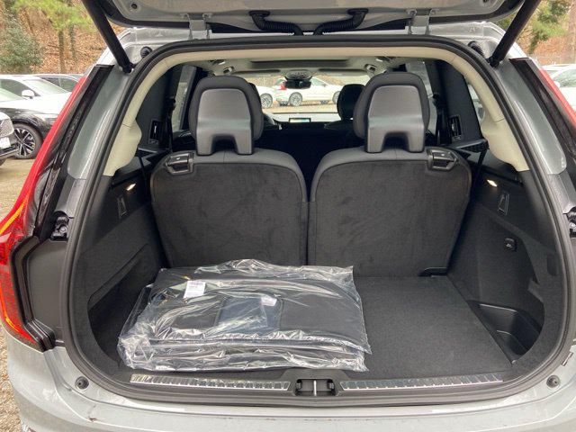 2026 Volvo XC90 Plus, B6 AWD Gas mild hybrid, Gasoline, Bright, 7 Seats