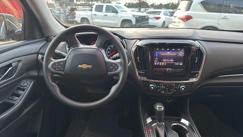 2020 Chevrolet Traverse FWD LS