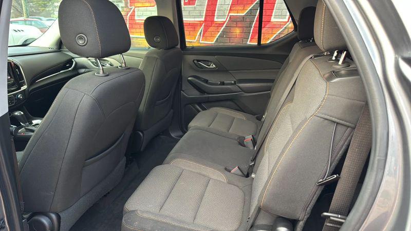 2020 Chevrolet Traverse FWD LS