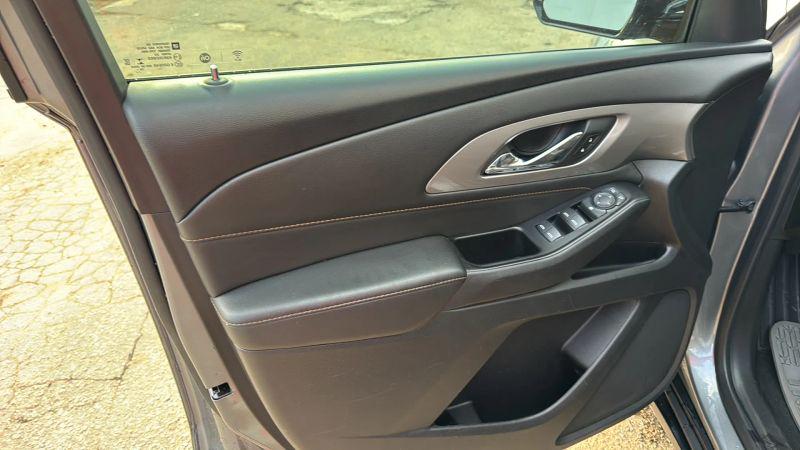 2020 Chevrolet Traverse FWD LS