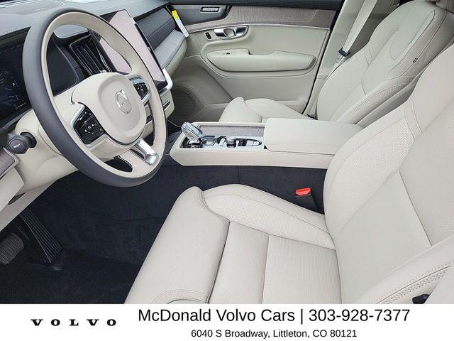 2026 Volvo XC90 Plug-In Hybrid Ultra, T8 AWD, Electric/Gasoline, Bright, 7 Seats