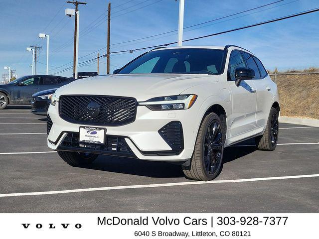 2026 Volvo XC60 Plug-In Hybrid Black Edition Ultra, T8 AWD Electric/Gasoline, Dark