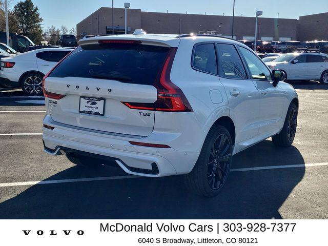 2026 Volvo XC60 Plug-In Hybrid Black Edition Ultra, T8 AWD Electric/Gasoline, Dark