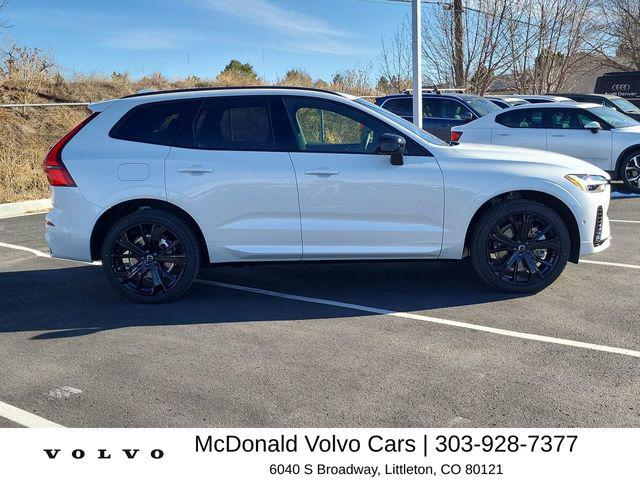 2026 Volvo XC60 Plug-In Hybrid Black Edition Ultra, T8 AWD Electric/Gasoline, Dark