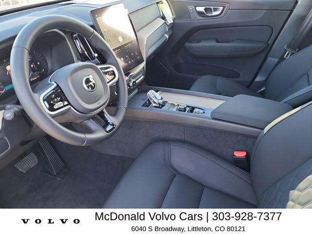 2026 Volvo XC60 B5 Core