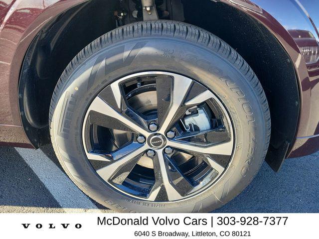 2026 Volvo XC60 B5 Core