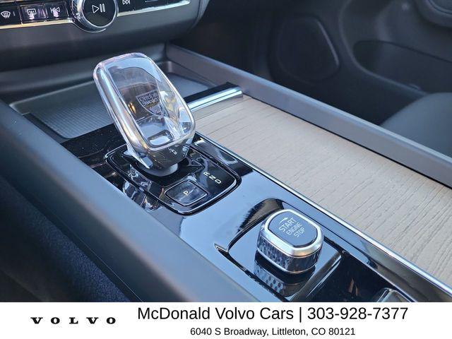 2026 Volvo XC60 B5 Core