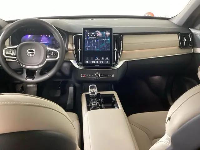 2026 Volvo XC90 Plus, B5 AWD Gas (mild hybrid), Gasoline, Bright, 7 Seats