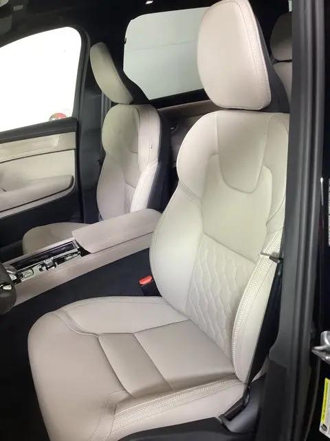 2026 Volvo XC90 Plus, B5 AWD Gas (mild hybrid), Gasoline, Bright, 7 Seats