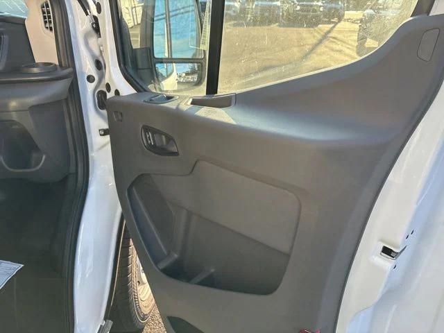 2026 Ford Transit Cutaway Base