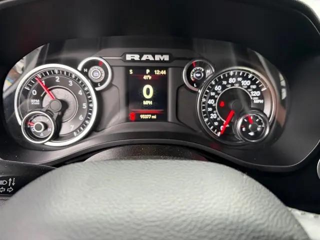 2022 Ram 1500 Big Horn Crew Cab 4x4 6'4" Box