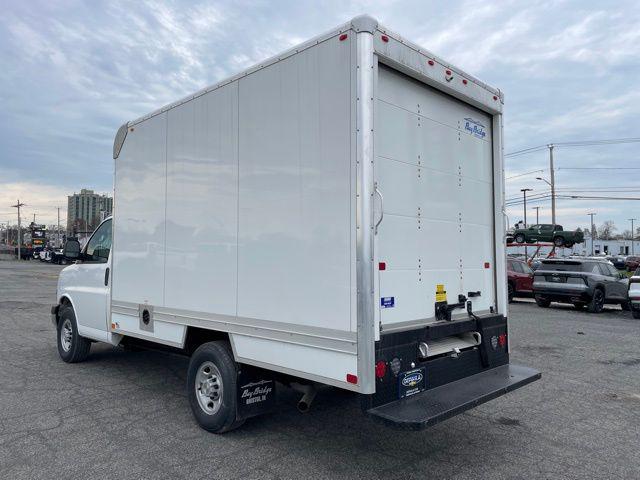 2025 Chevrolet Express Cutaway Work Van