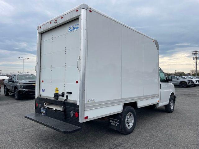 2025 Chevrolet Express Cutaway Work Van