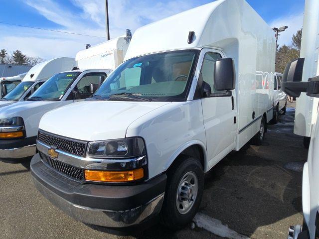 2026 Chevrolet Express Cutaway Work Van