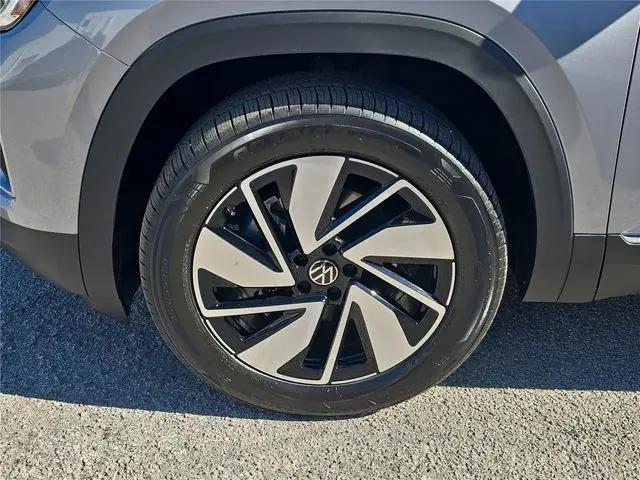 2026 Volkswagen Atlas SEL