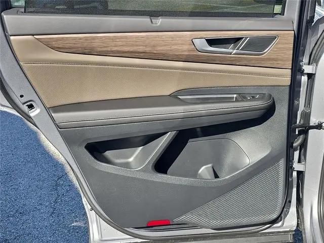 2026 Volkswagen Atlas SEL