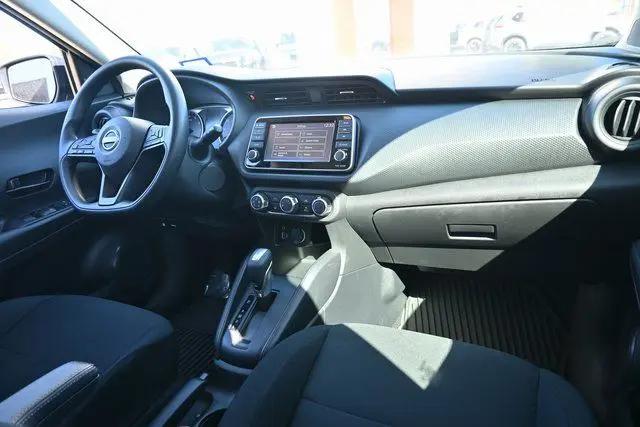 2025 Nissan Kicks S
