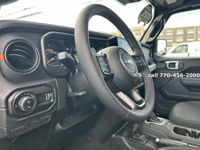 2025 Jeep Gladiator Sport