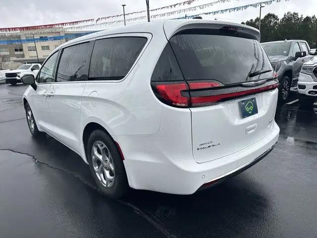2024 Chrysler Pacifica Limited