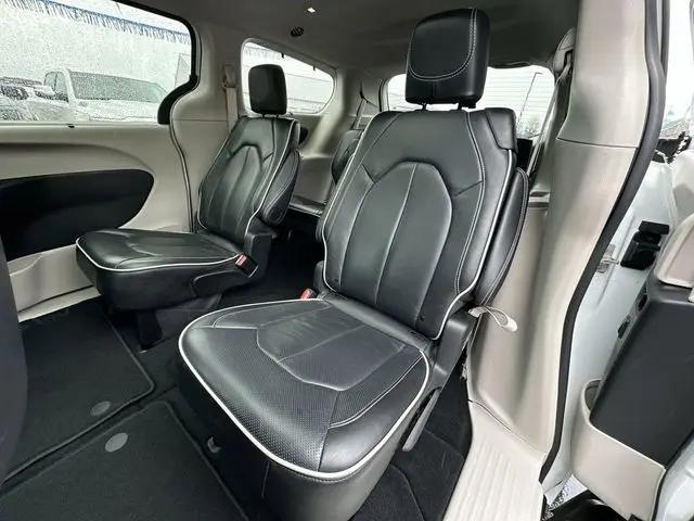 2024 Chrysler Pacifica Limited