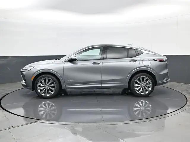 2026 Buick NV Avenir FWD