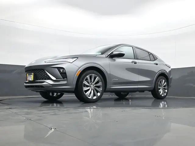 2026 Buick NV Avenir FWD